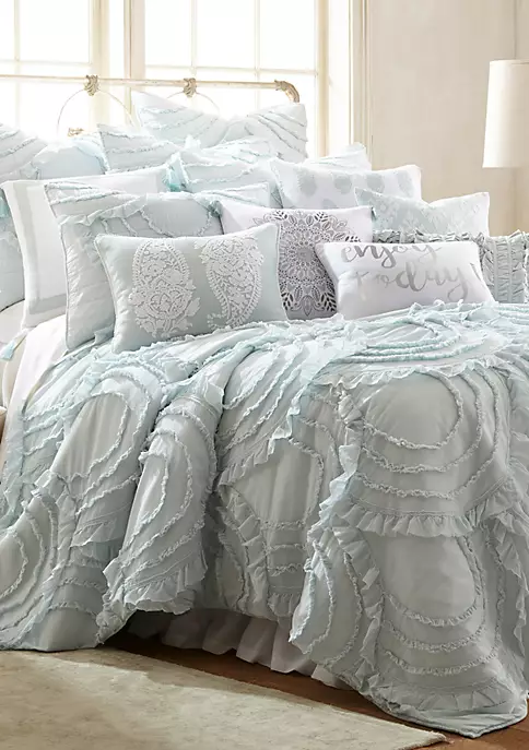 Outlet 🔥 Levtex Home Layla Quilt Set ⌛ 3 Outlet 🔥 Levtex Home Layla Quilt Set ⌛