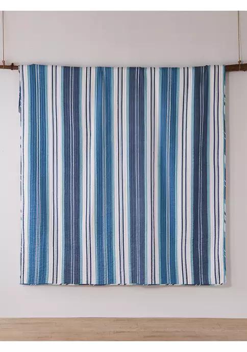 Brand new 😍 Levtex Home Camps Bay Reversible Quilt Set 😍 5 Brand new 😍 Levtex Home Camps Bay Reversible Quilt Set 😍 - Image 3