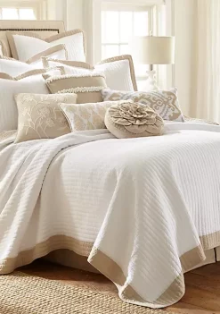 Outlet 🎉 Levtex Cerritos Quilt Set 🎉